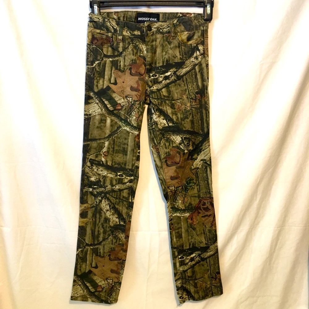 Boys Camouflage pants Mossey Oak Size 12